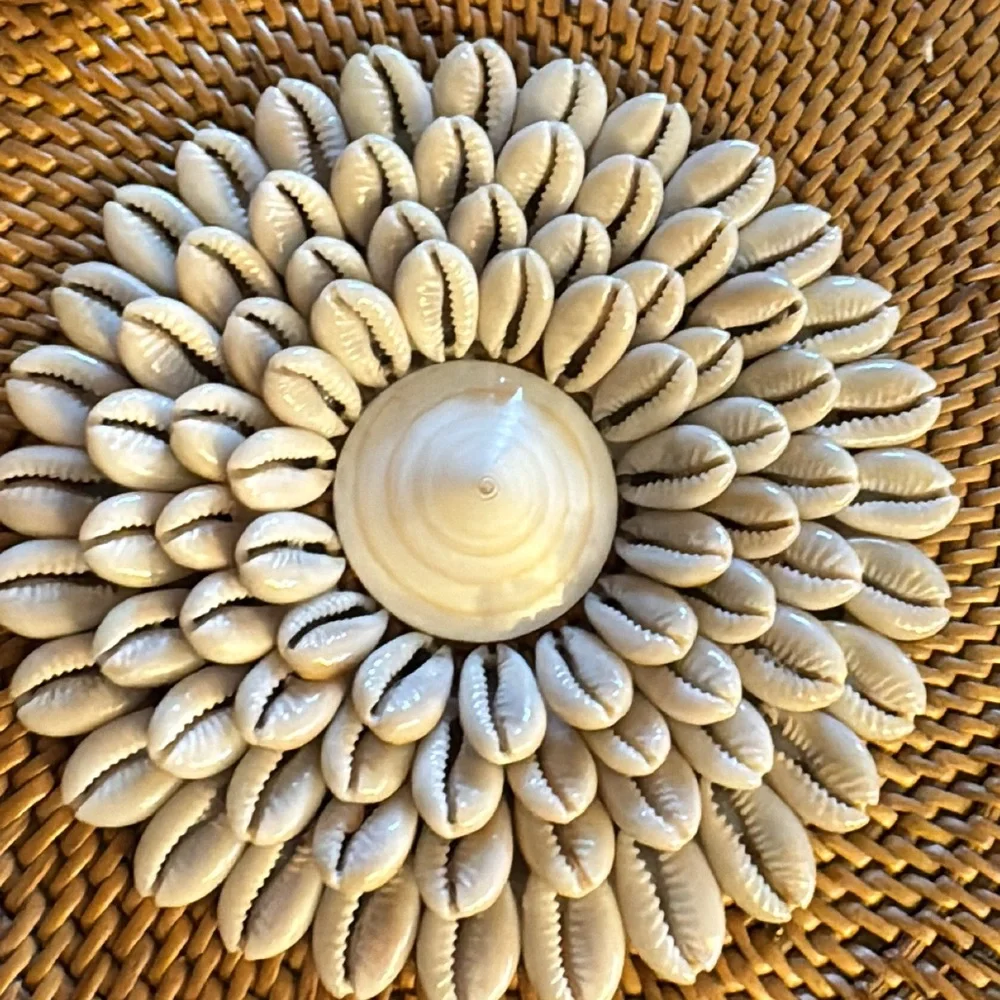 CROSSBODY WITH SHELLS - Picture 6 of 12